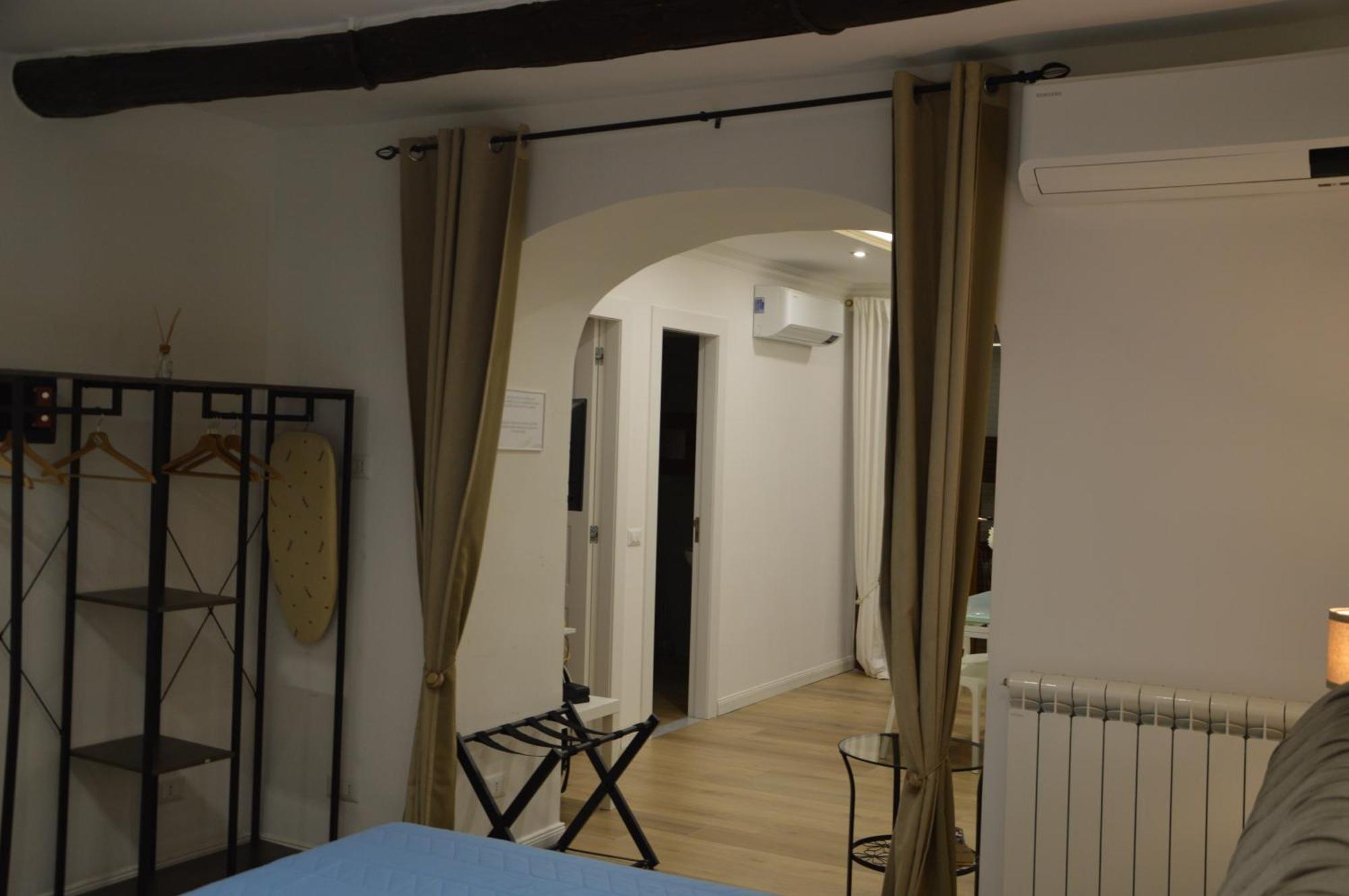 House Vico Lungo A Toledo Bed & Breakfast Napoli